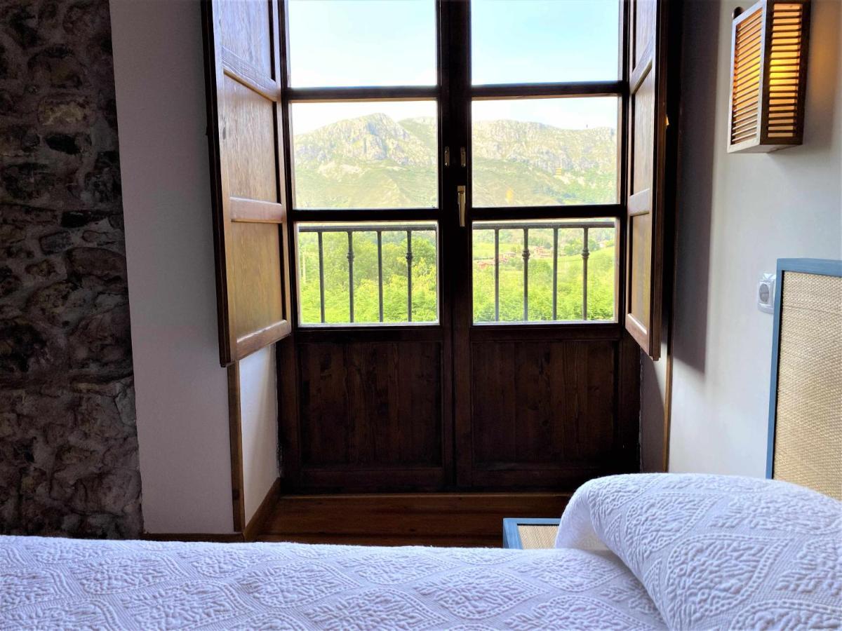 La Casina De Orfeo En Cuenco Onís Esterno foto
